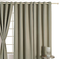ALL CURTAINS