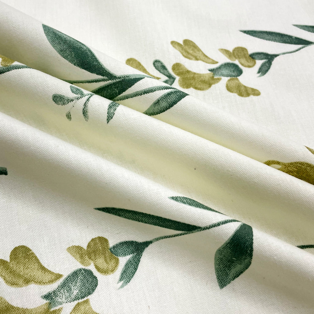 Meadow Blossom 210 TC Pure Cotton Double King Bedsheet With 2 Pillow Covers