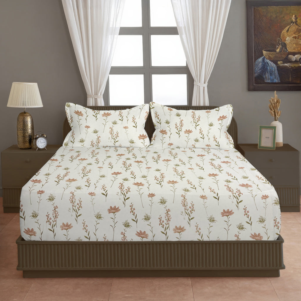 Blush Meadow 210 TC Pure Cotton Super King Bedsheet With 2 Pillow Covers