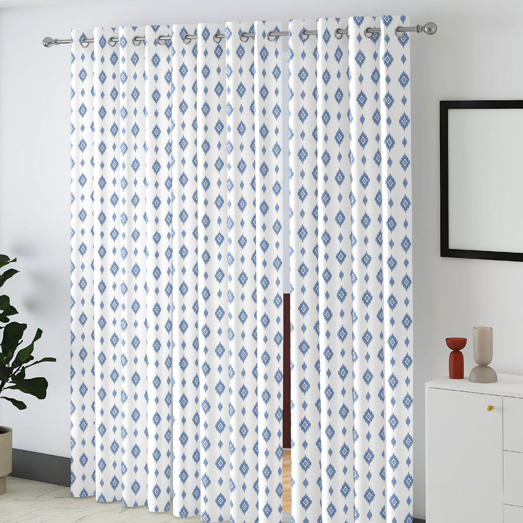 White Grey Petite Diamonds 240 GSM Polyester 80% Blackout Eyelet Curtain