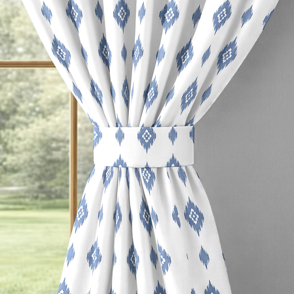 White Grey Petite Diamonds 240 GSM Polyester 80% Blackout Eyelet Curtain