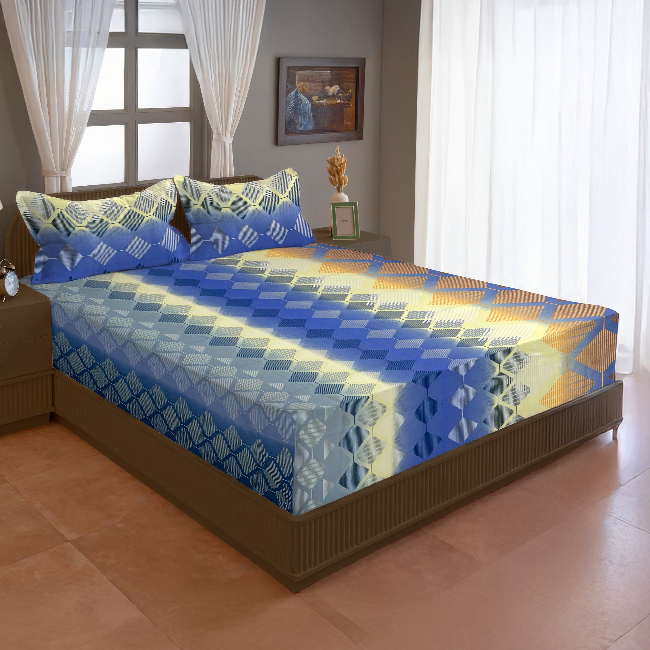 Blue & Beige Geometric King Fitted Bedsheet with 2 Pillow Covers 144TC (72x78x10 inches)