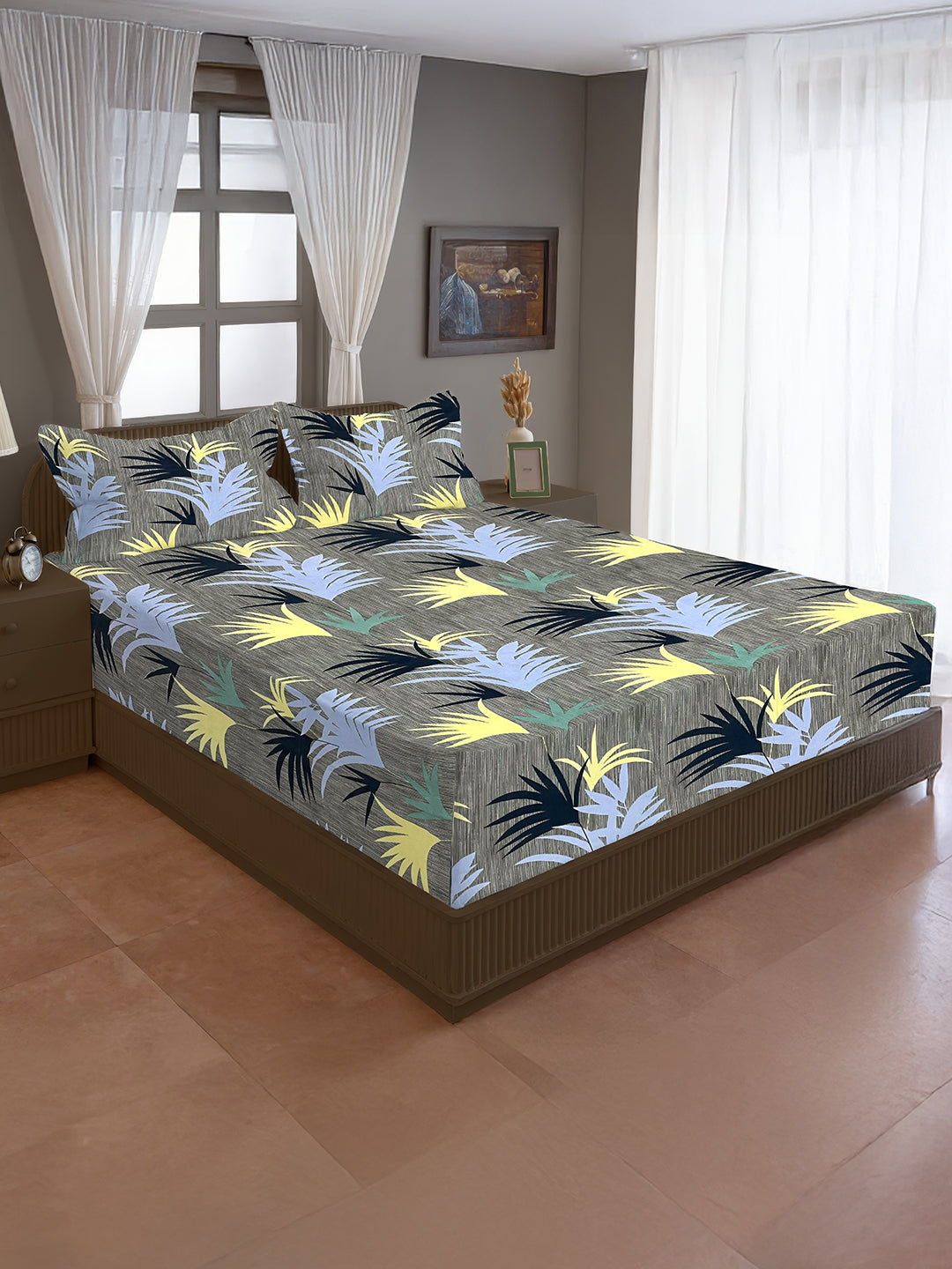 Tropical Breeze Double Queen Bedsheet - Soft Pastel Palm Leaf Pattern for a Fresh, Modern Look (90x100 inches)