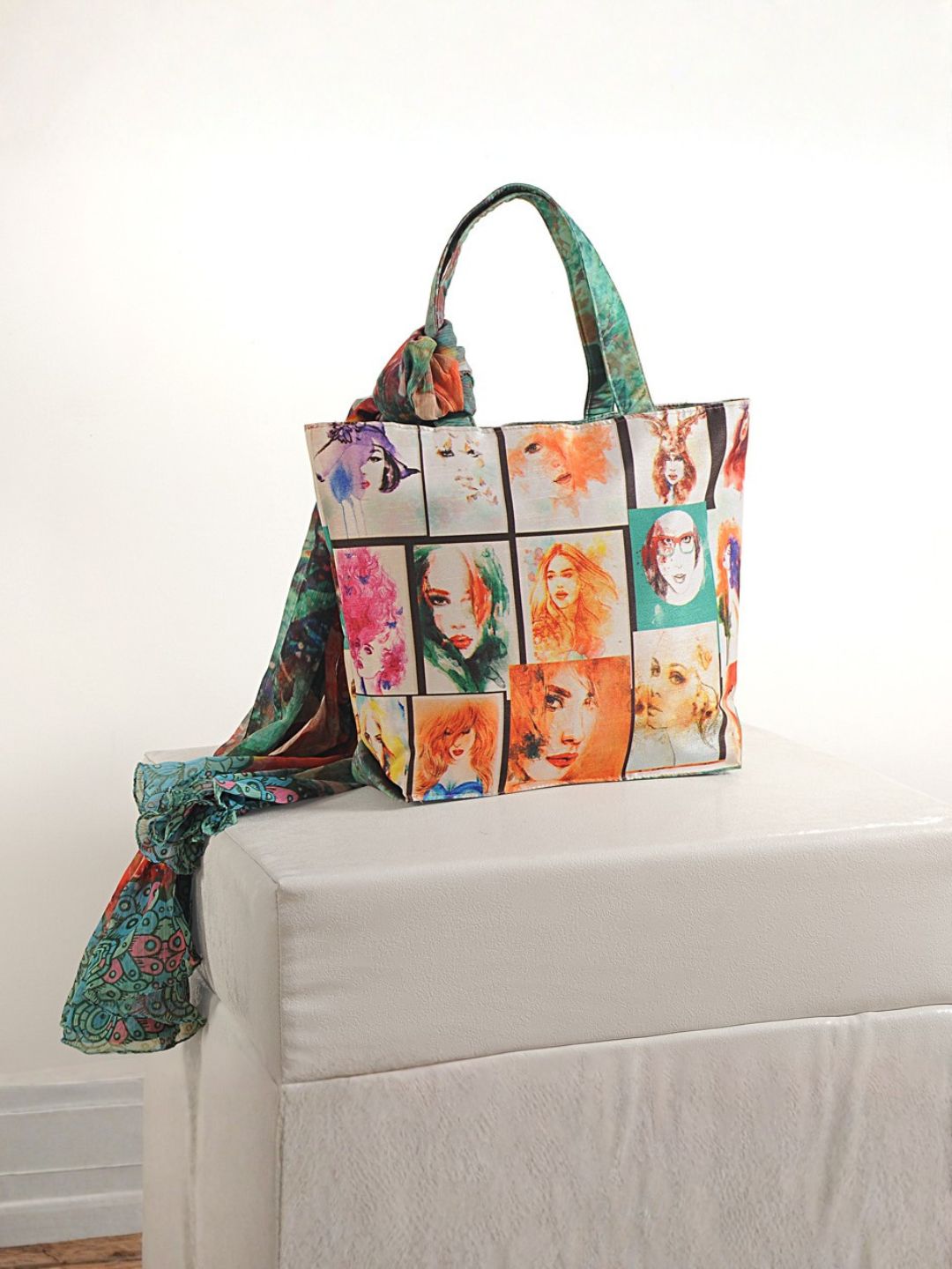 Modern Art Pop - Digitally Printed Tote Bag with Abstract Minimalist Design