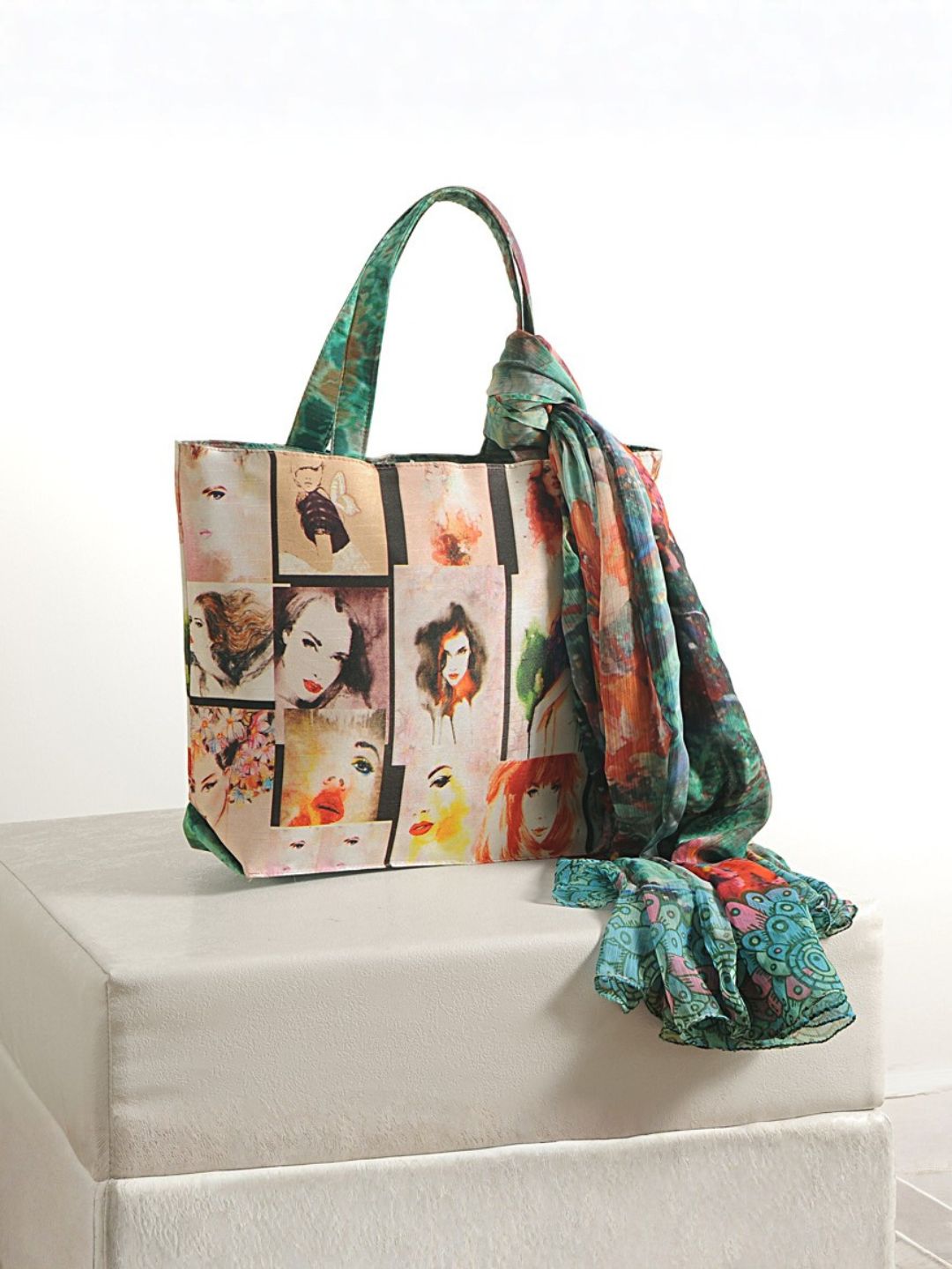 Modern Art Pop - Digitally Printed Tote Bag with Abstract Minimalist Design