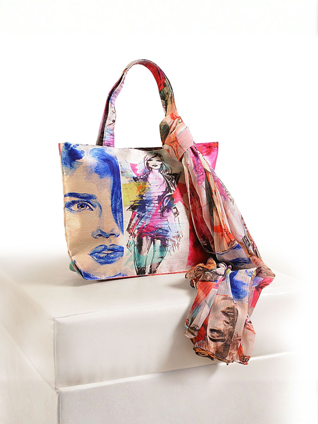 Urban Chic Canvas Tote - Bold Fashion Sketch Bag with Scarf