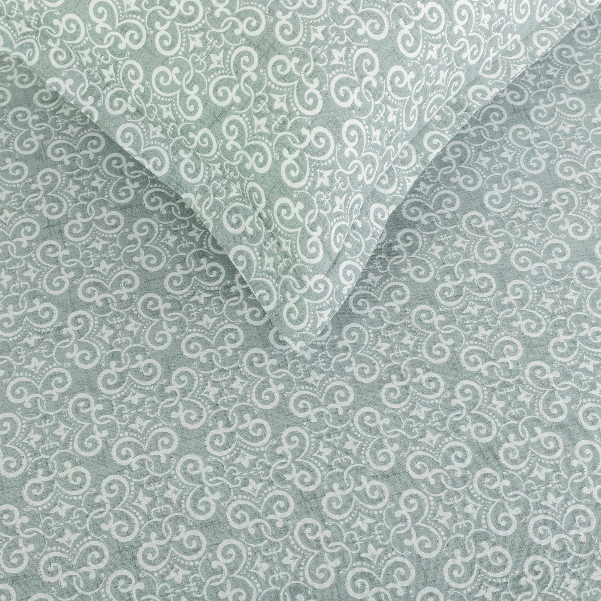 Ornamental Swirl Sage Green 210 TC Pure Cotton King Fitted Bedsheet with 2 Pillow Covers (72 x 78 x 10 Inches)