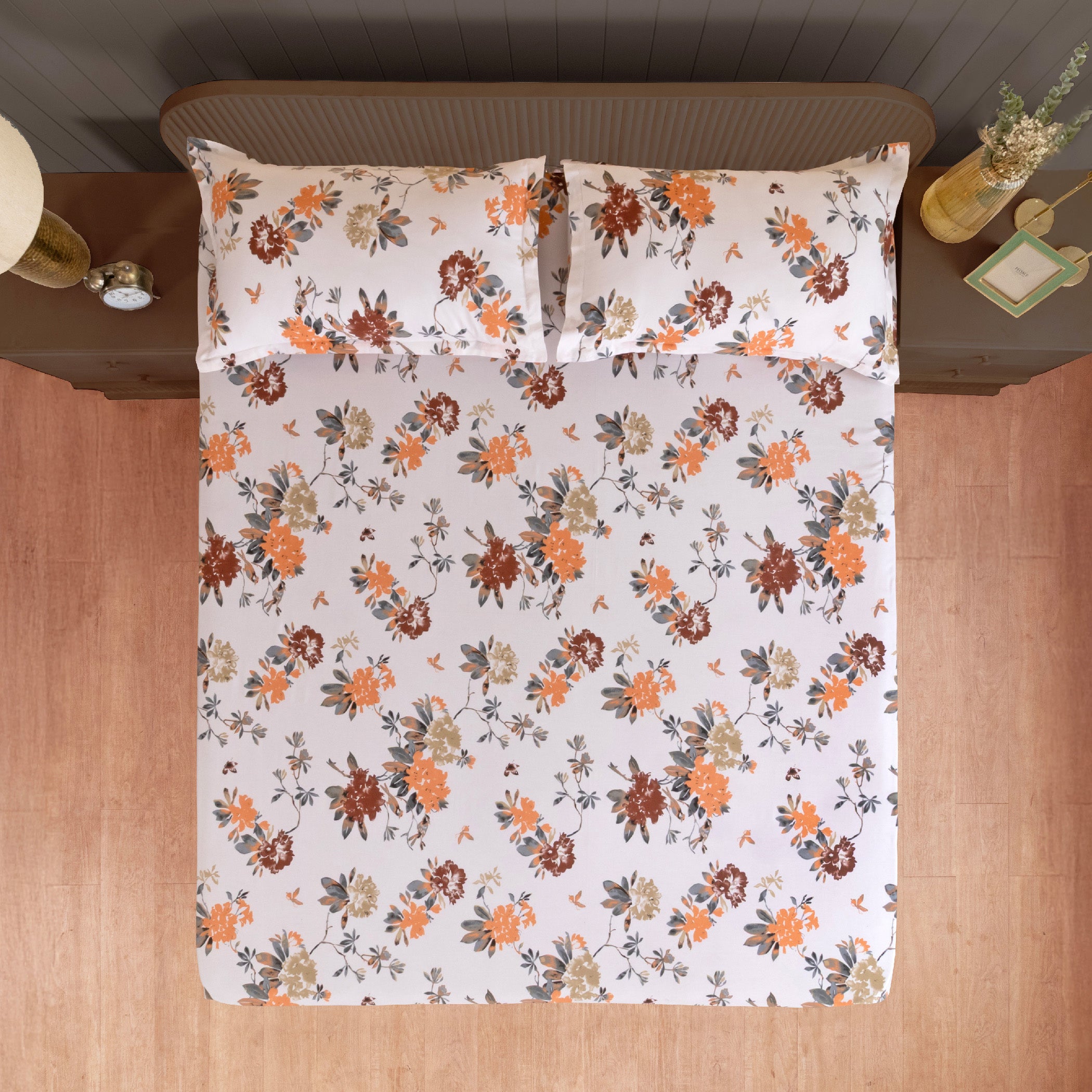 Grey Floral Vine Pure Cotton 210 TC King Fitted Bedsheet with 2 Pillow Covers (72x78x10 Inches)