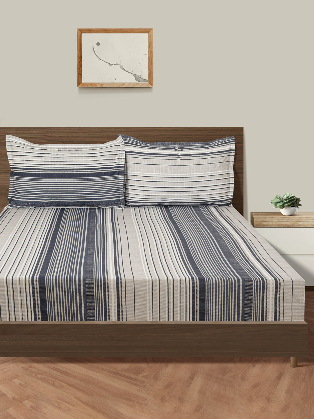 Indigo Classic Stripes 180 TC Pure Cotton Bedsheet Set with Pillow Cover