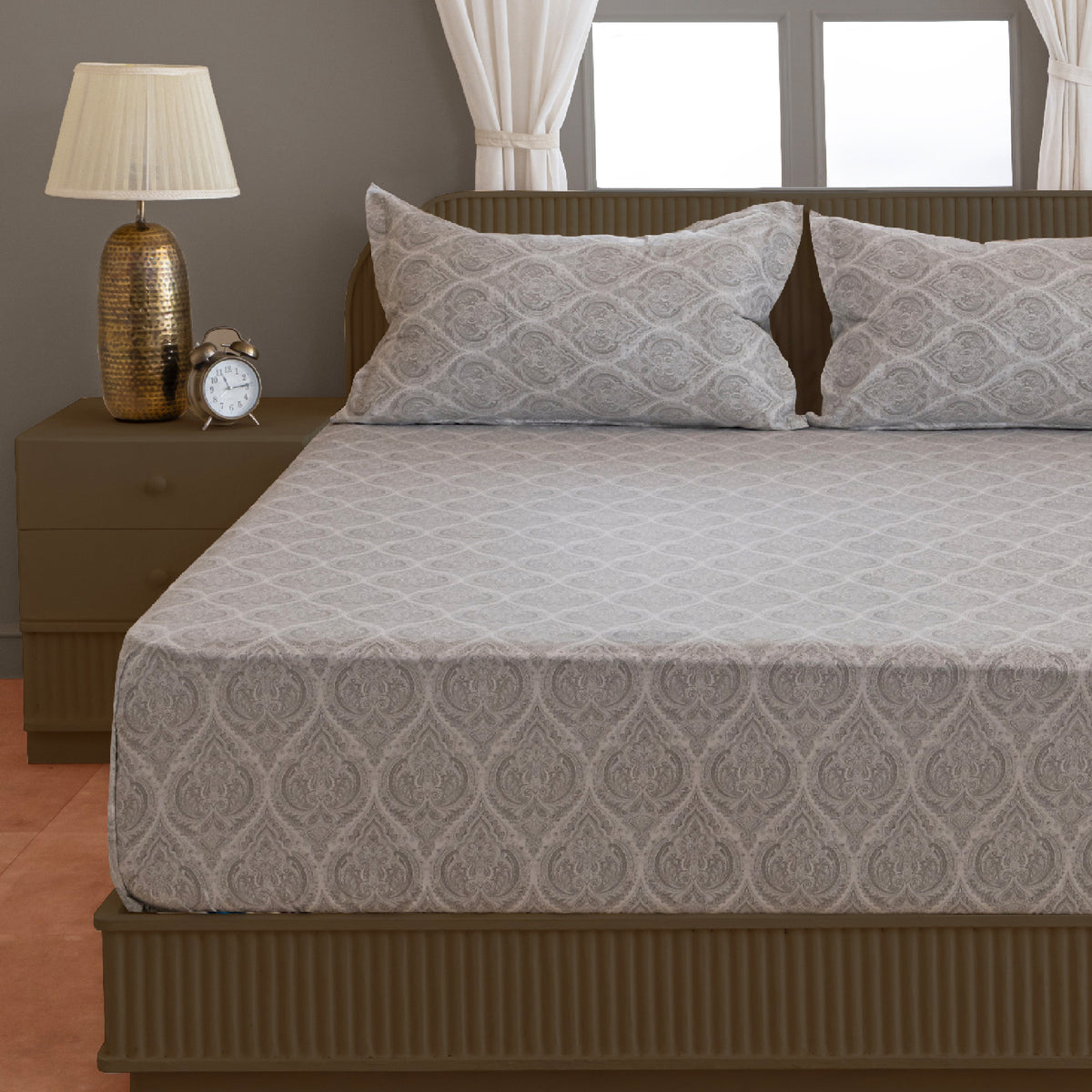 Grey Paisley 200 TC Pure Cotton Bedsheet with Pillow Cover