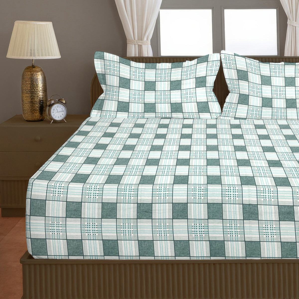 Green & White Checked 200 TC Pure Cotton Bedsheet with Pillow Cover