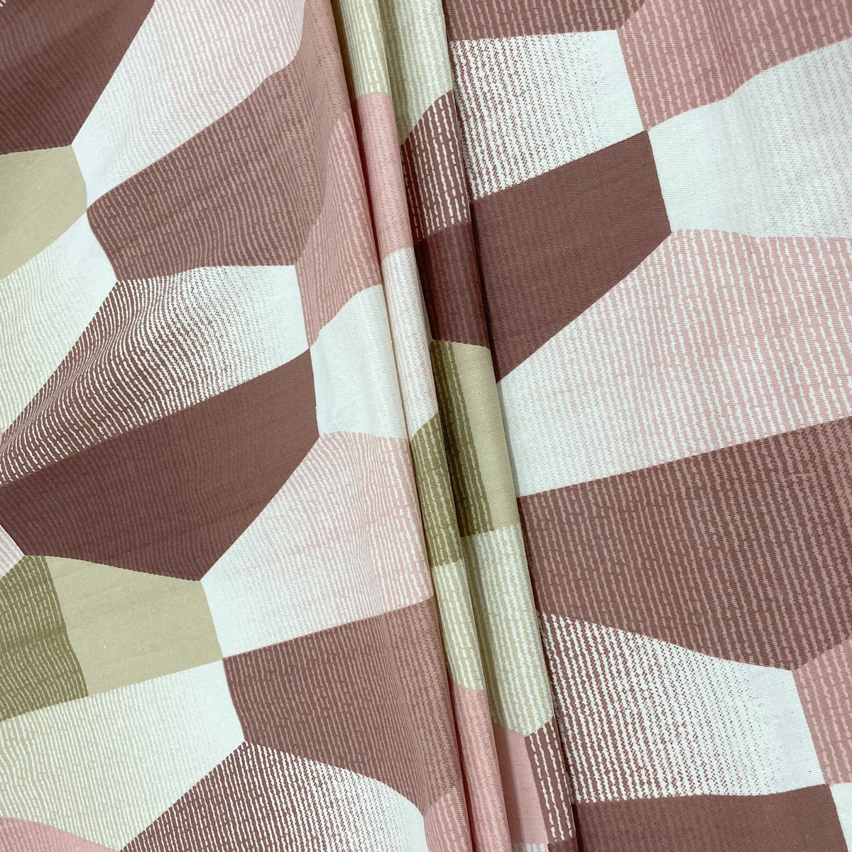 Blush Olive Mosaic 180 TC Pure Cotton Bedsheet Set with Pillow Cover