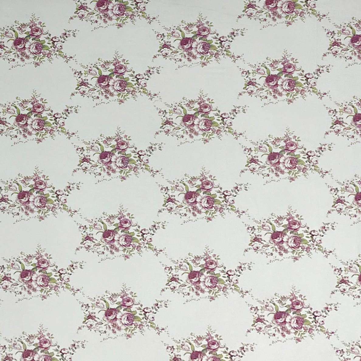 Ivory Rose Garland 180 TC Pure Cotton Bedsheet Set with Pillow Cover