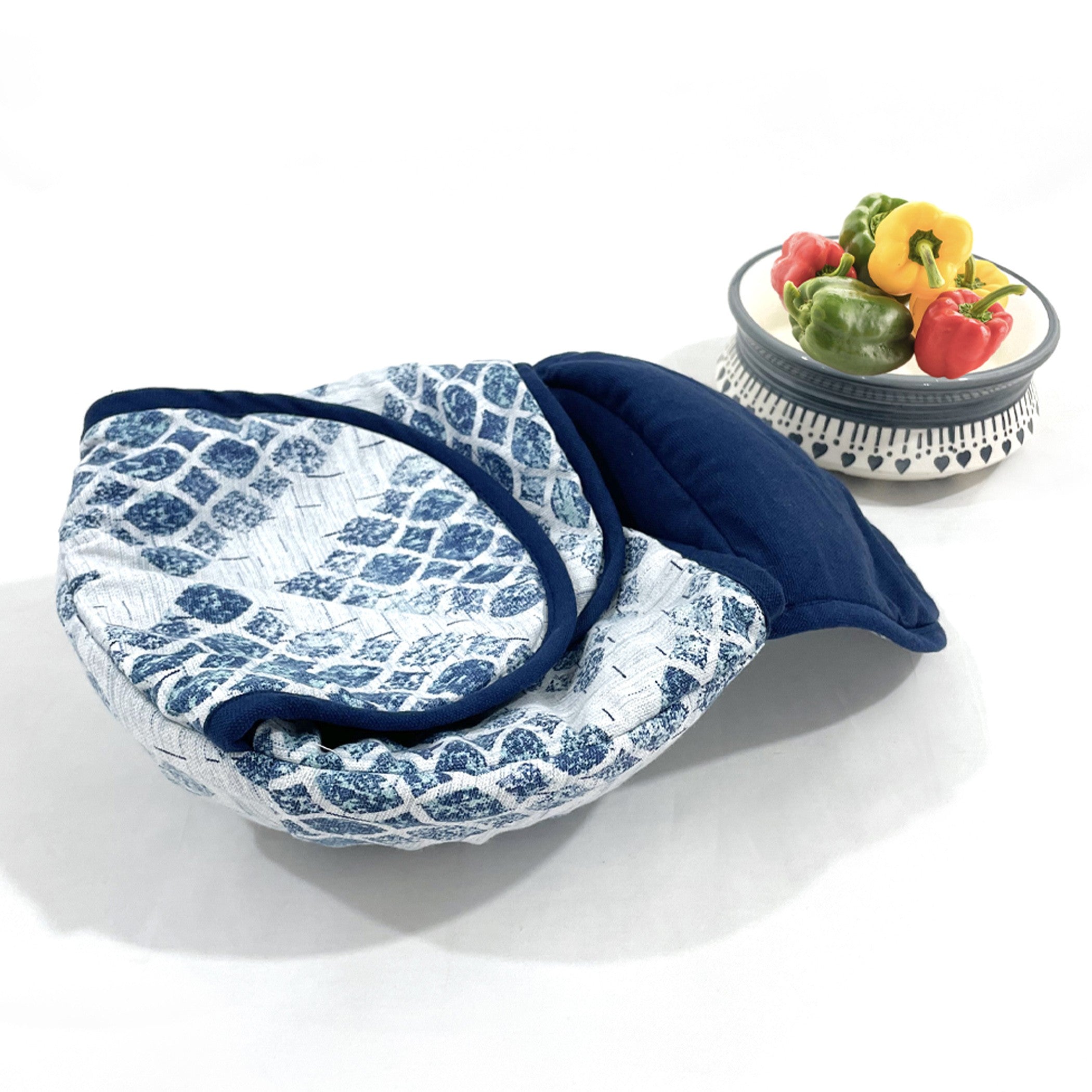 Insulated Cotton Blue Textured Print Bread Basket