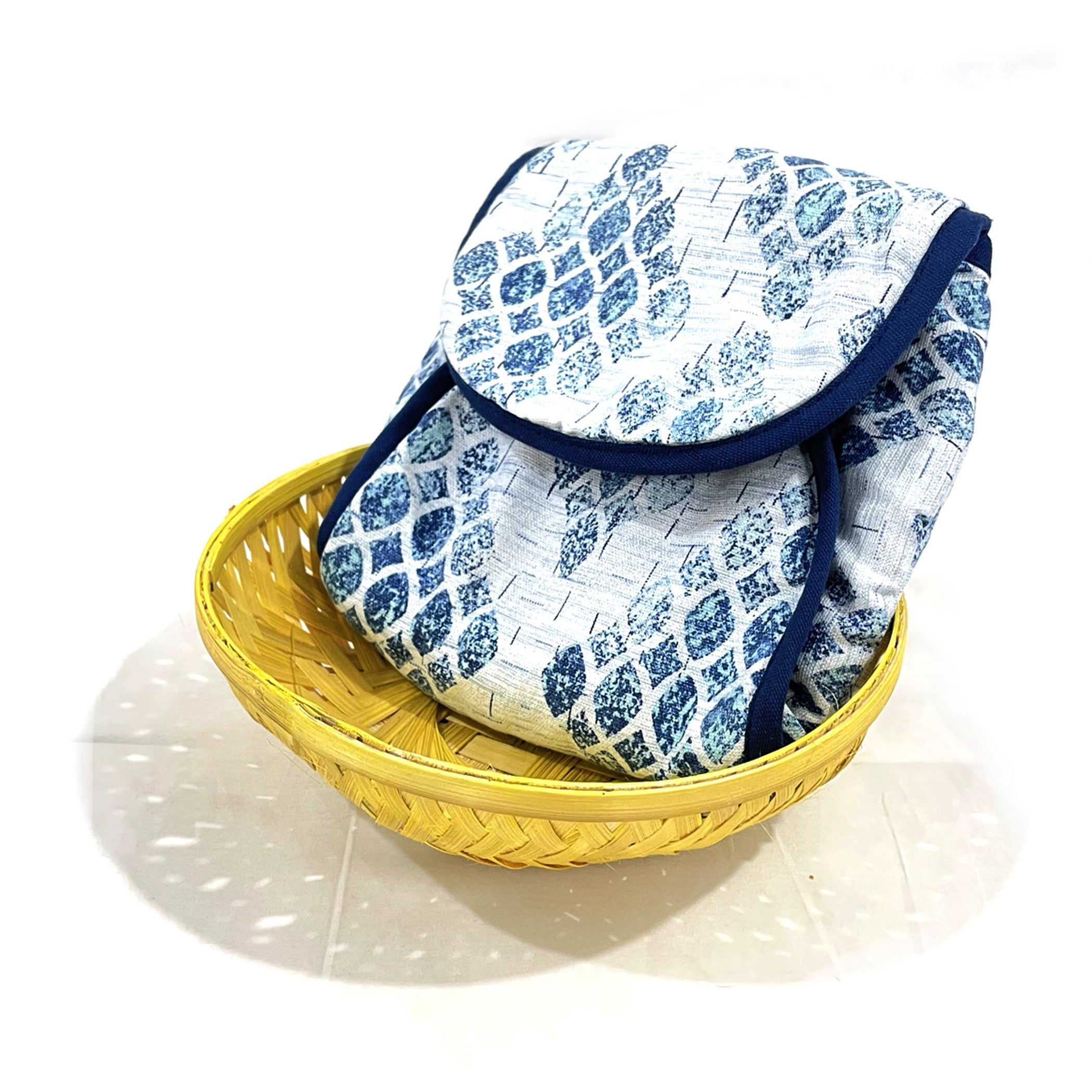 Insulated Cotton Blue Textured Print Bread Basket