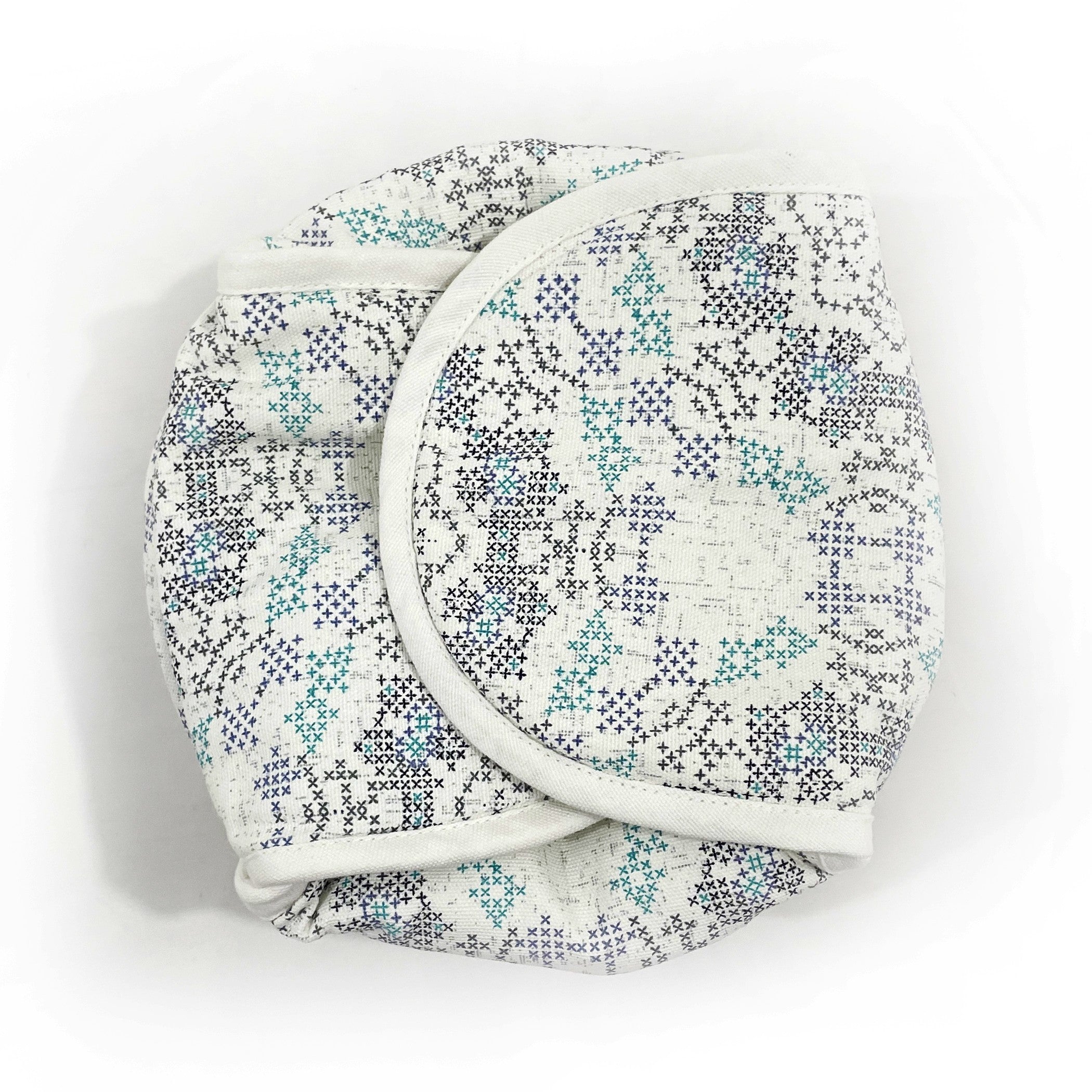 Premium Cotton Insulated Bread Basket - Geometric Cross Print