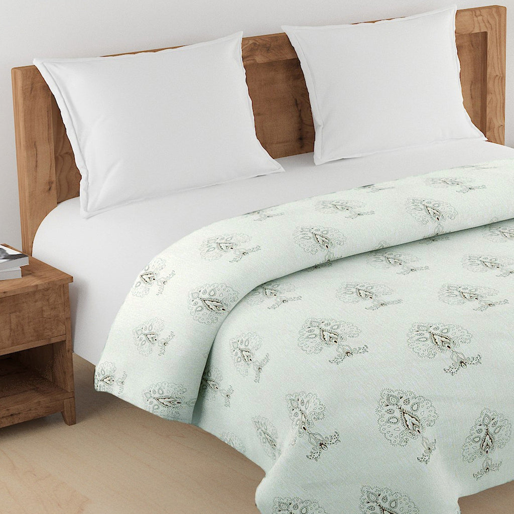 Elegant Pure cotton Motif Blue Double AC Quilt