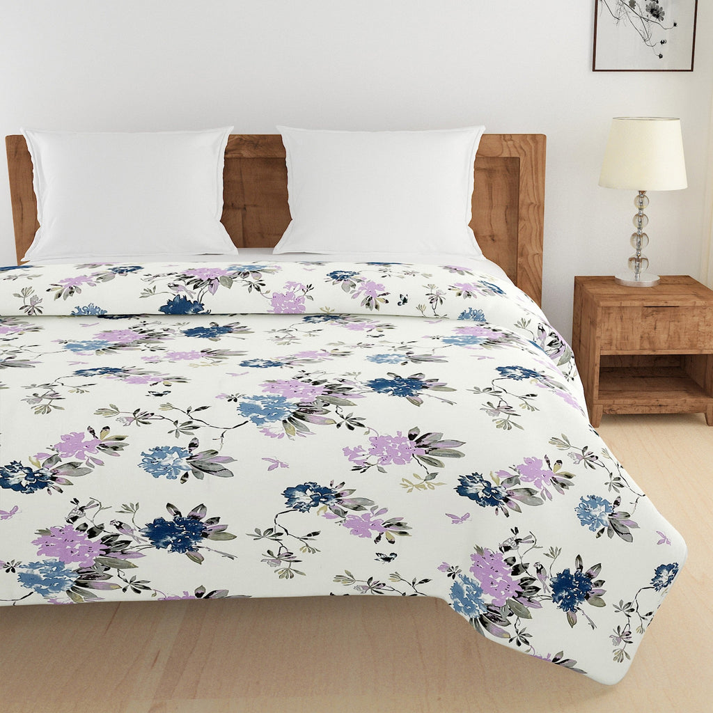Soft Pure cotton Floral Blue Double AC Quilt