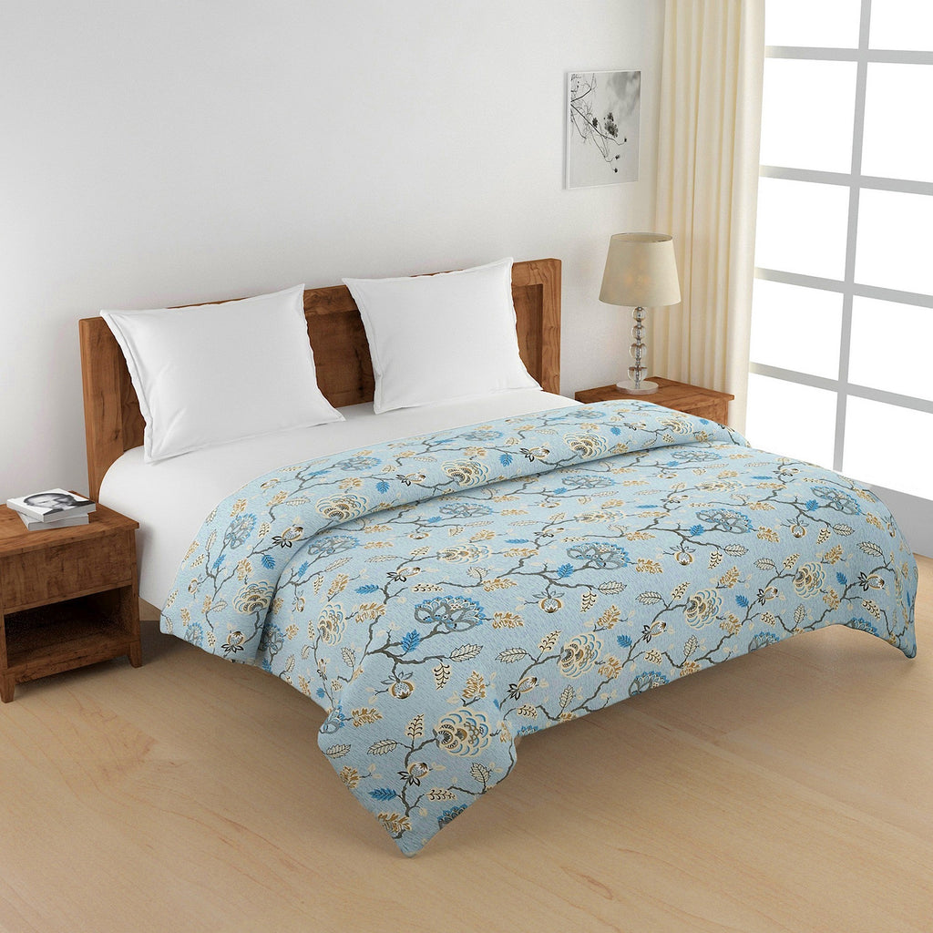 Soft Pure cotton Floral Blue Double AC Quilt