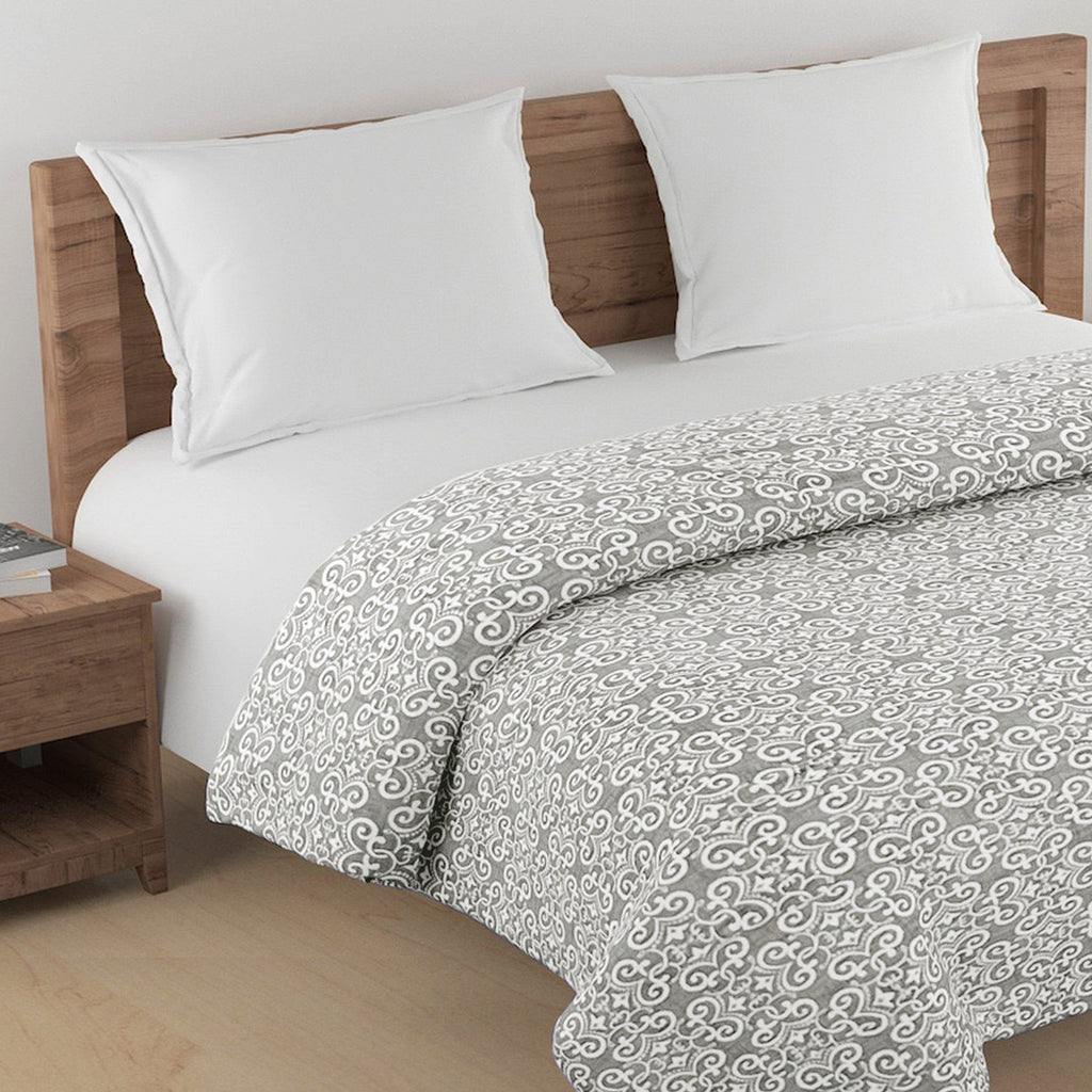 Artistic Pure cotton Abstract Grey Double AC Quilt