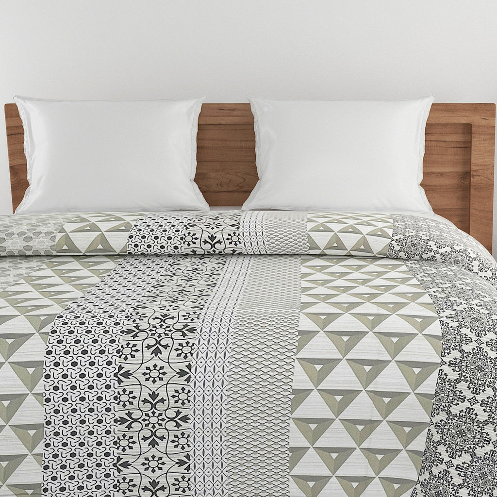 Modern Pure cotton Geometric Beige Double Winter Quilt