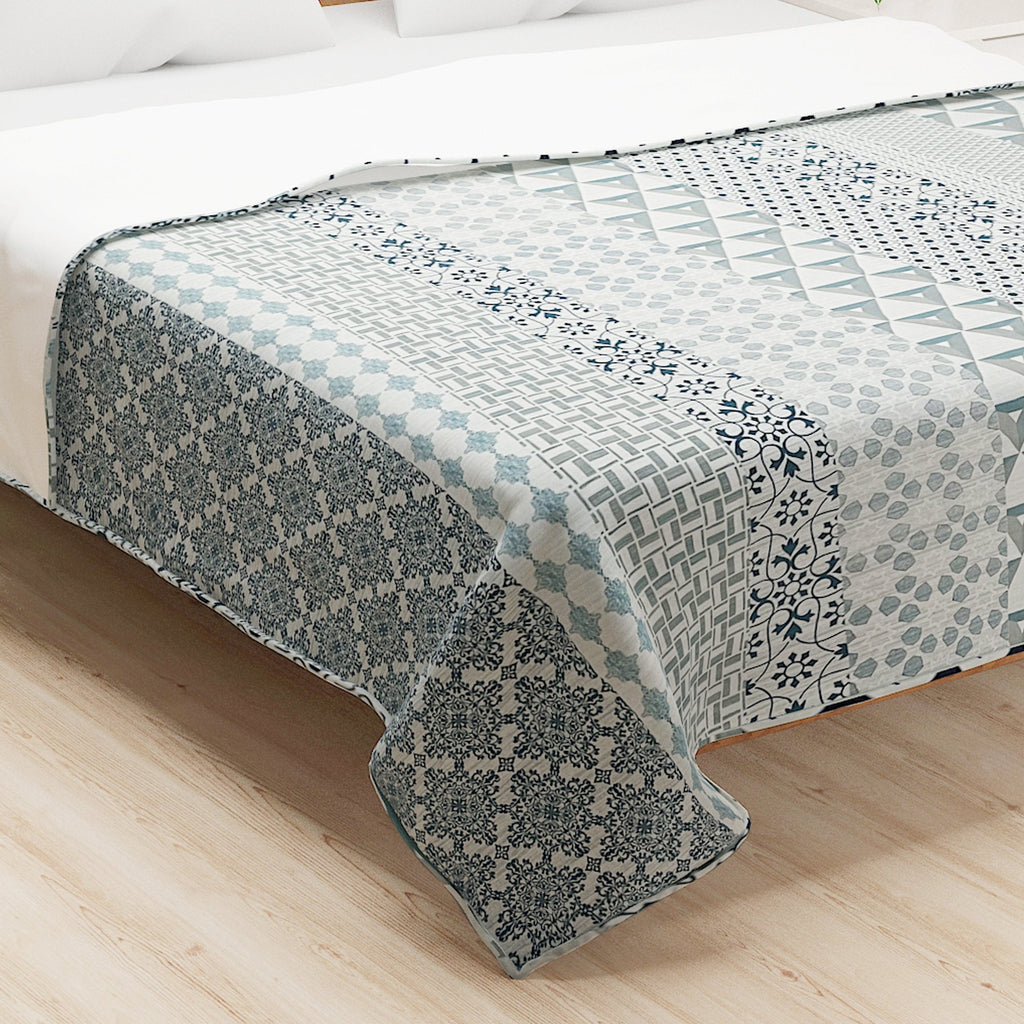 Modern Cotton Geometric Blue Double AC Quilt