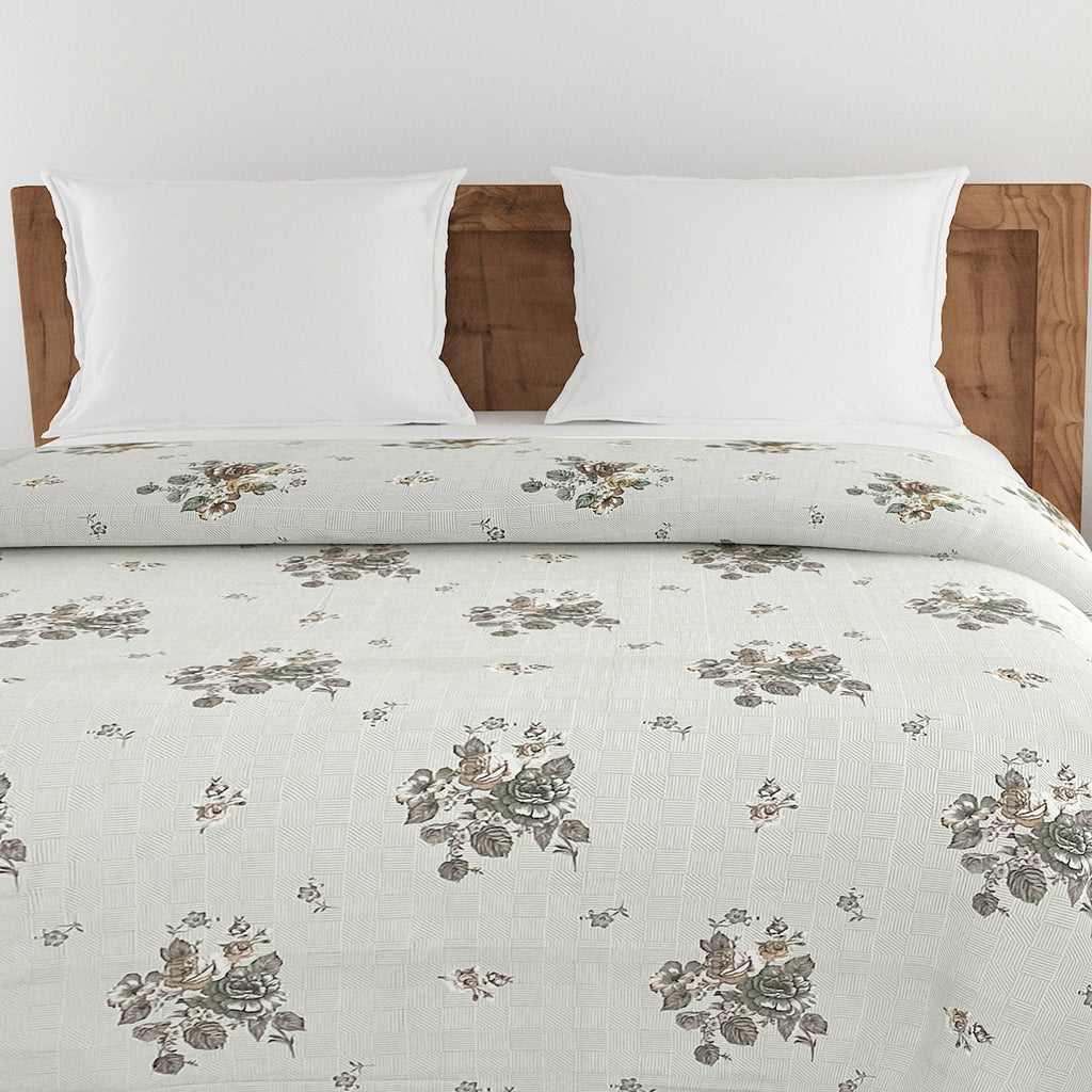 Soft Pure cotton Floral Grey Double AC Quilt