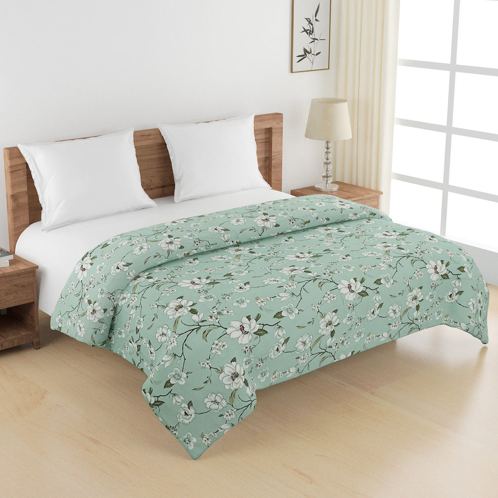 Soft Pure cotton Floral Green Double AC Quilt
