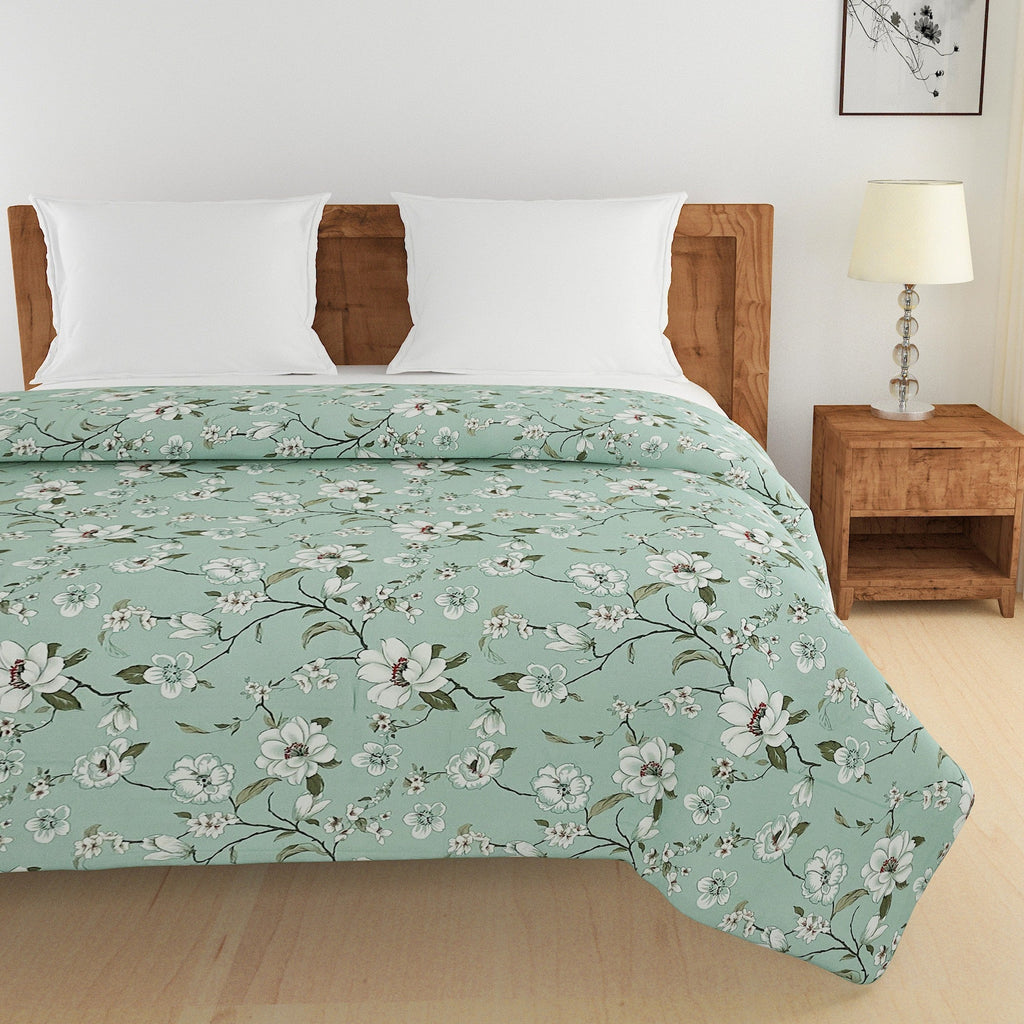 Soft Pure cotton Floral Green Double AC Quilt