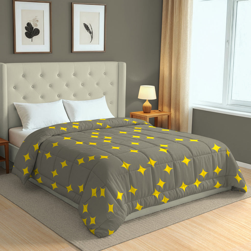 Grey & Yellow Geometric Microfiber Lightweight AC Room 150 GSM Comforter