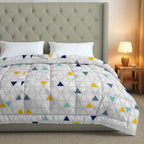 White & Yellow Geometric Microfiber Lightweight 150 GSM Comforter