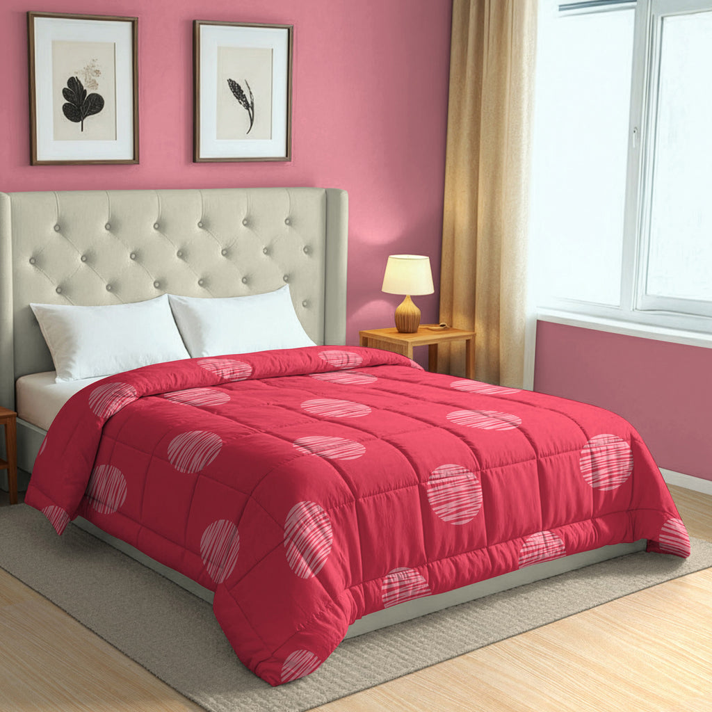 Red & White Geometric Microfiber Lightweight AC Room 150 GSM Comforter