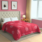 Red & White Geometric Microfiber Lightweight AC Room 150 GSM Comforter