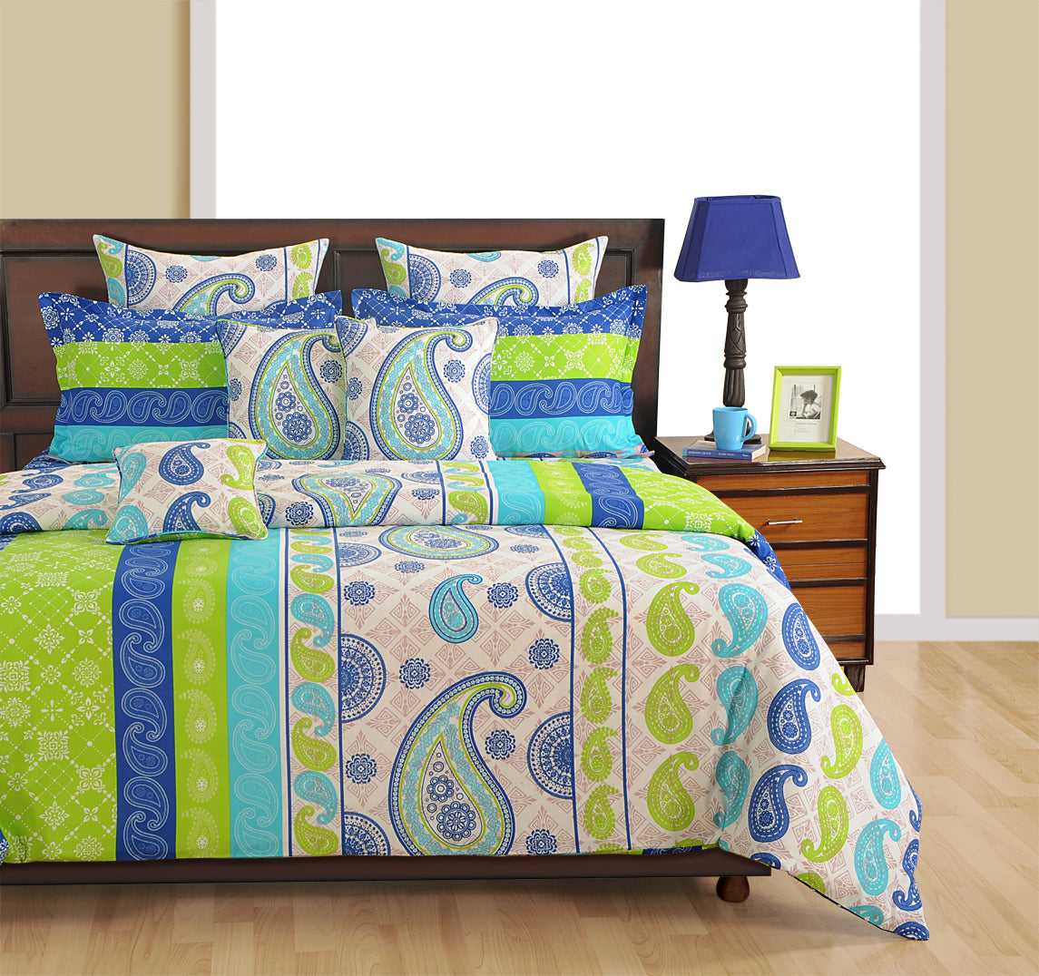 Elegant Cotton Ethnic motif Green Double AC Quilt