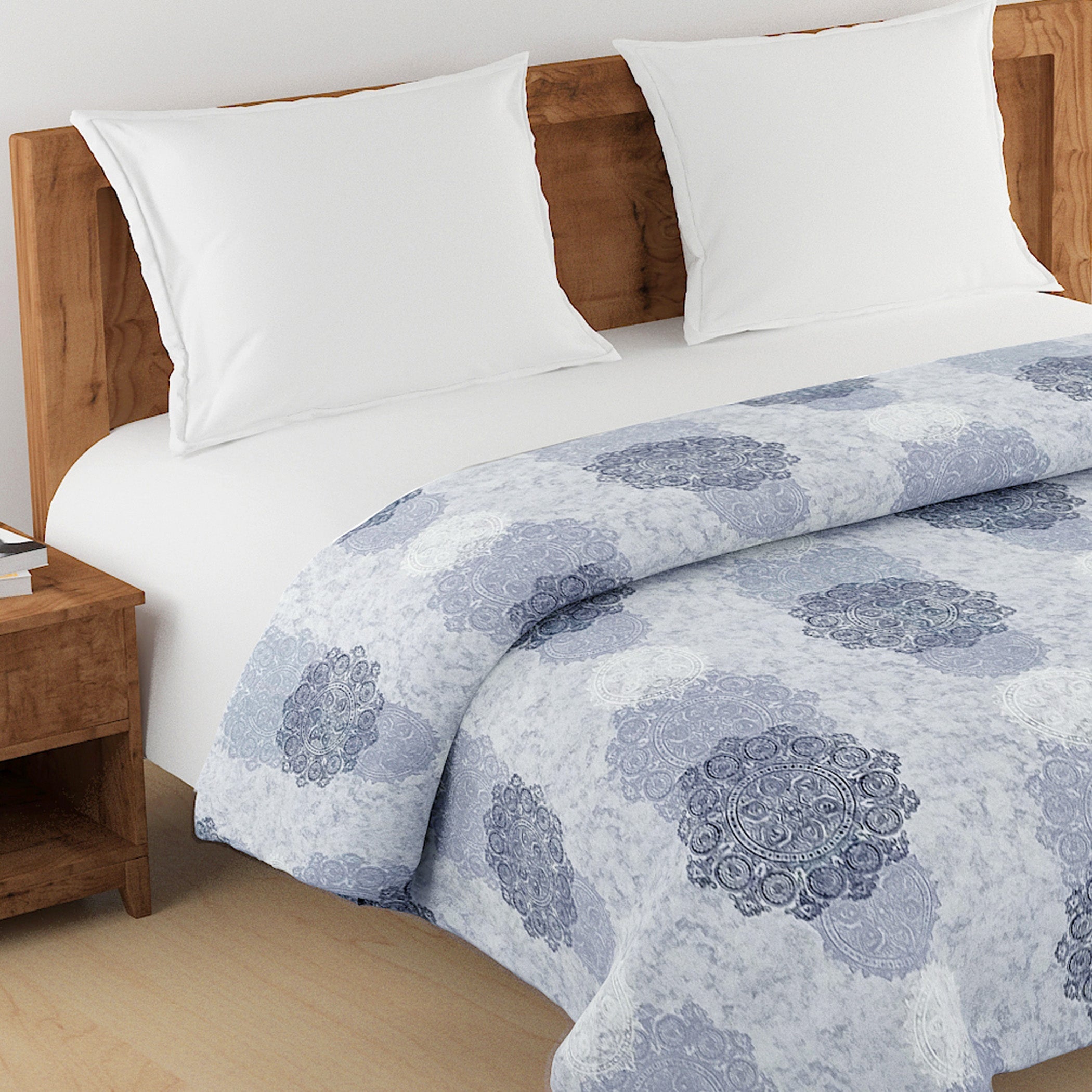 Elegant 100% cotton Motif Grey Double AC Quilt