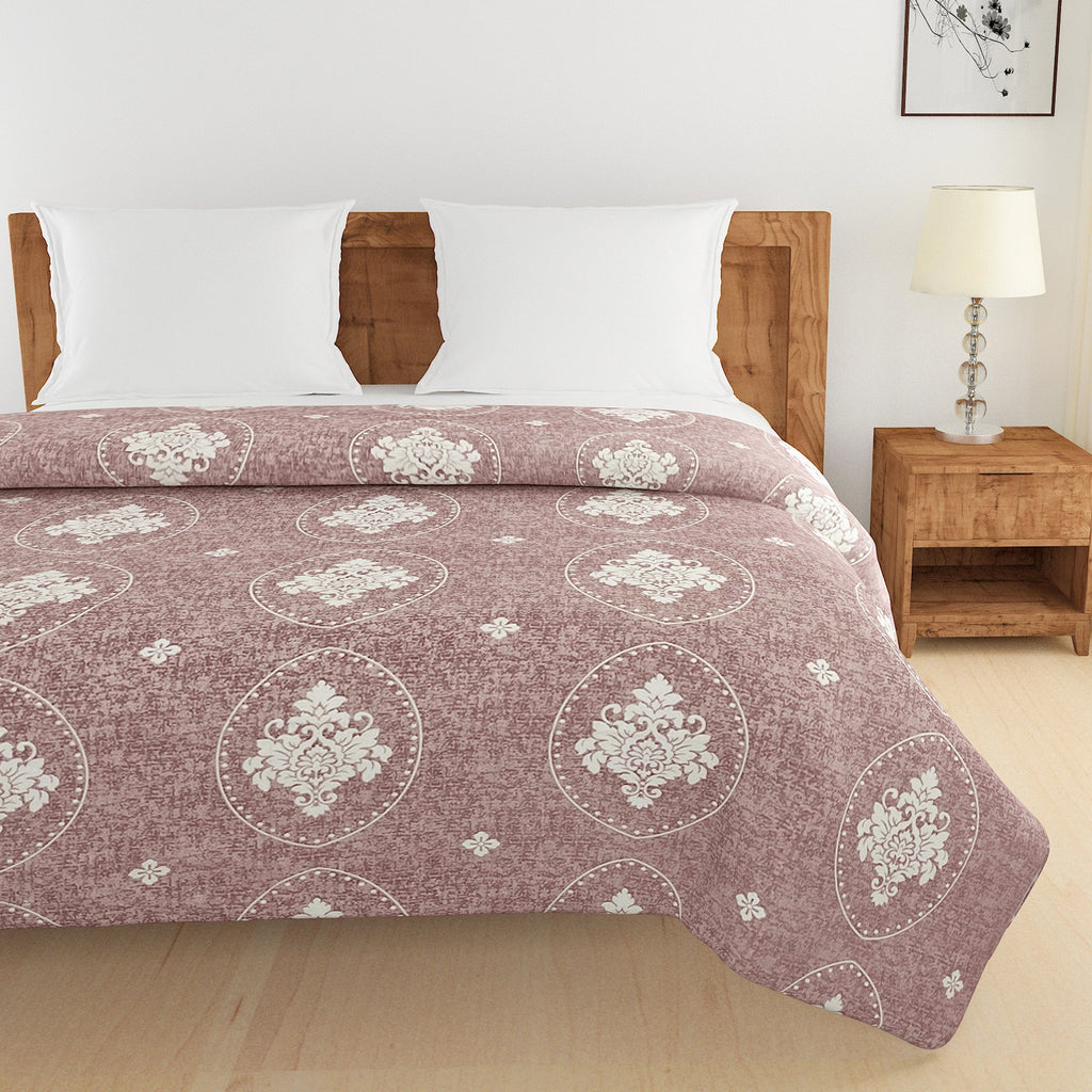 Elegant 100% cotton Motif Dusty rose Double AC Quilt