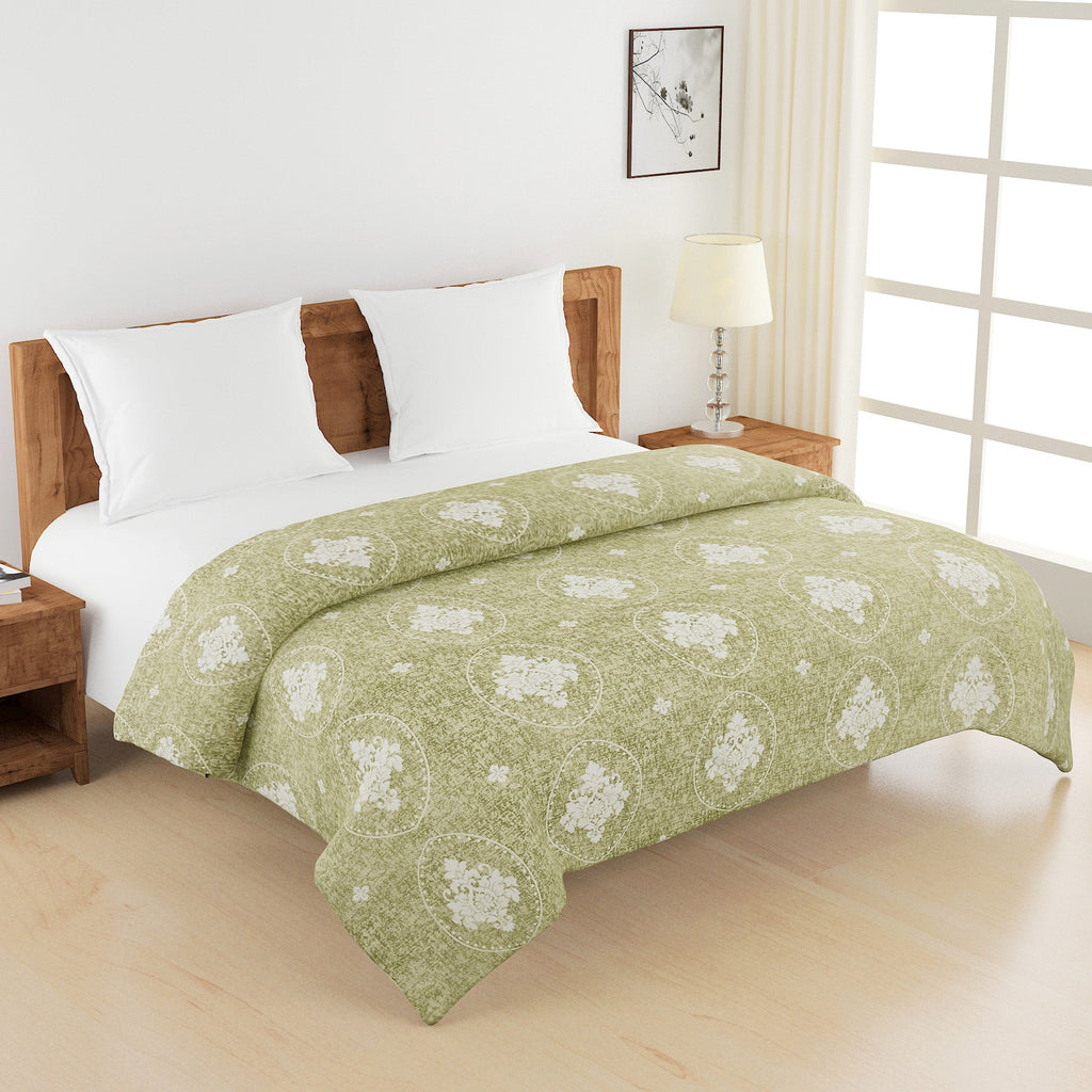 Elegant 100% cotton Motif Green Double AC Quilt