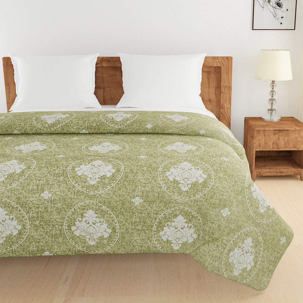 Elegant 100% cotton Motif Green Double AC Quilt