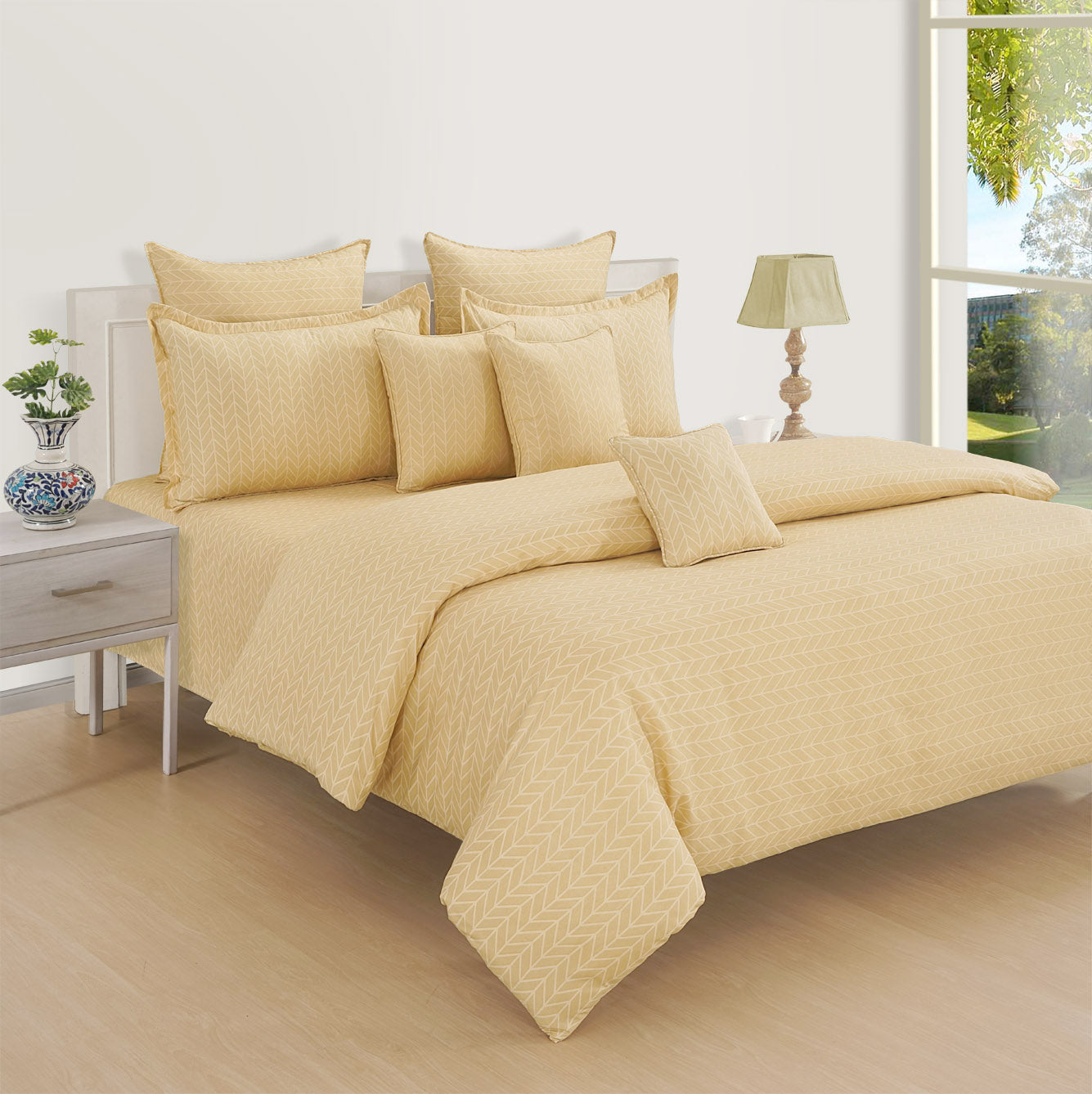 Cozy Blended cotton Chevron Beige Double AC Quilt
