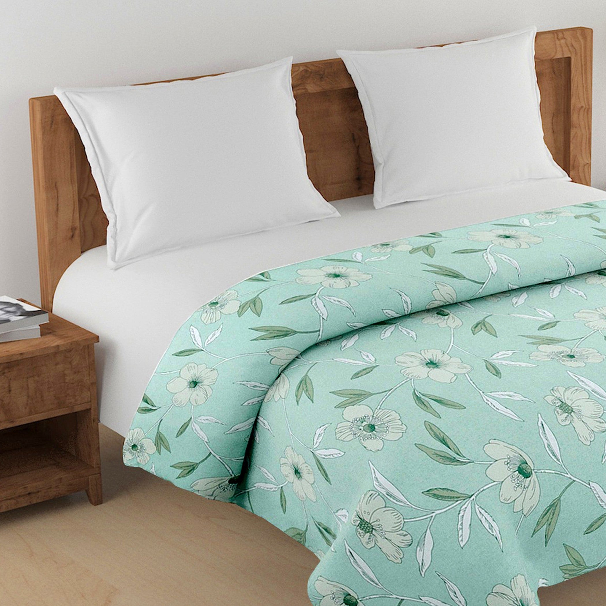Soft Blended cotton Floral Green Double AC Quilt