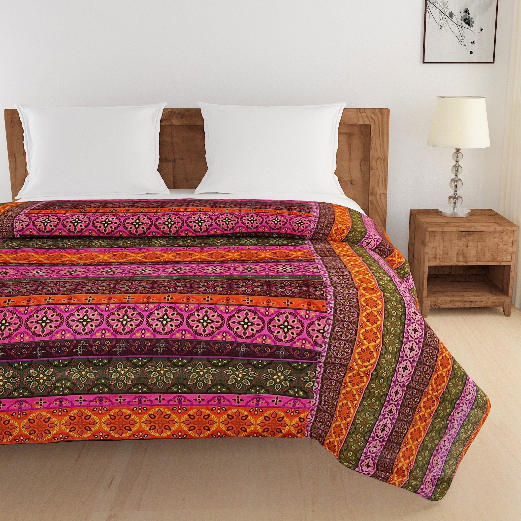 Elegant Cotton Ethnic motif Pink Single AC Quilt