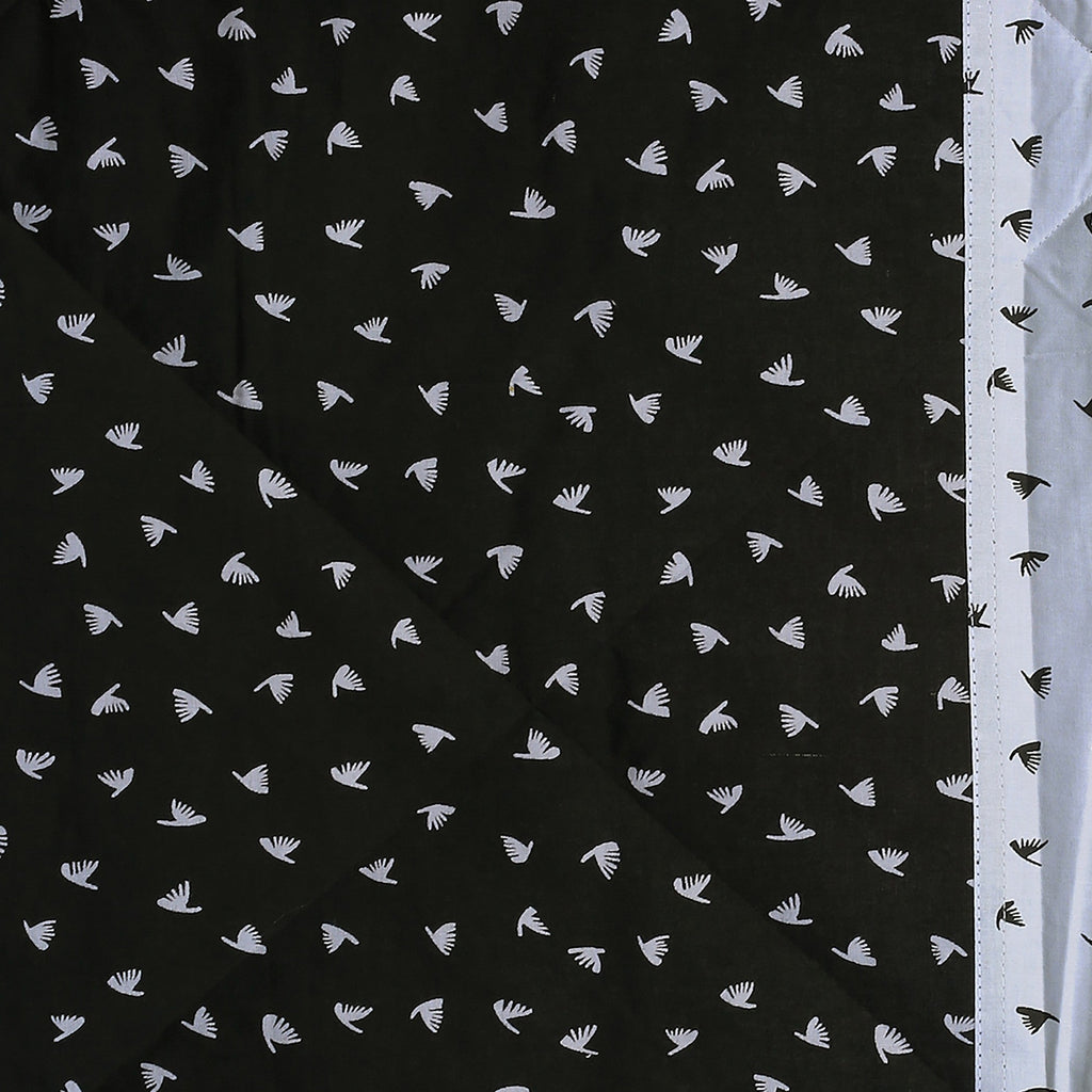 Elegant Cotton Motif Black Single Winter Quilt