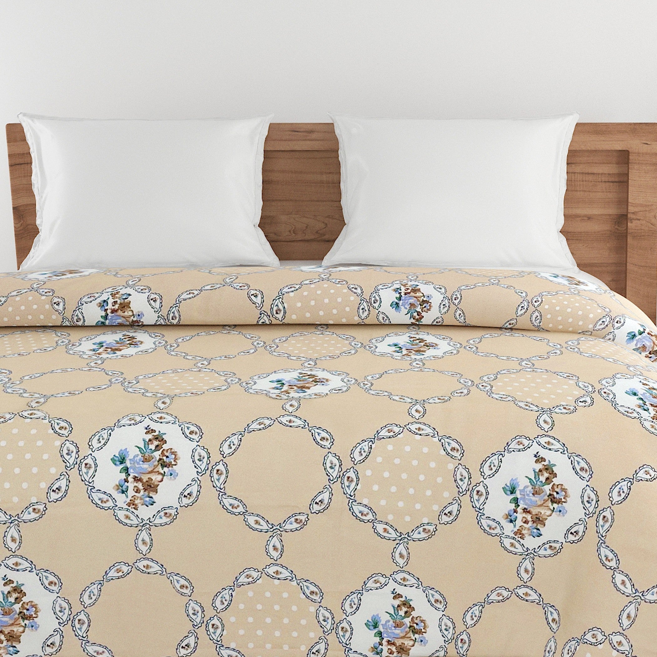 Elegant Roto cotton Motif Beige Double AC Quilt