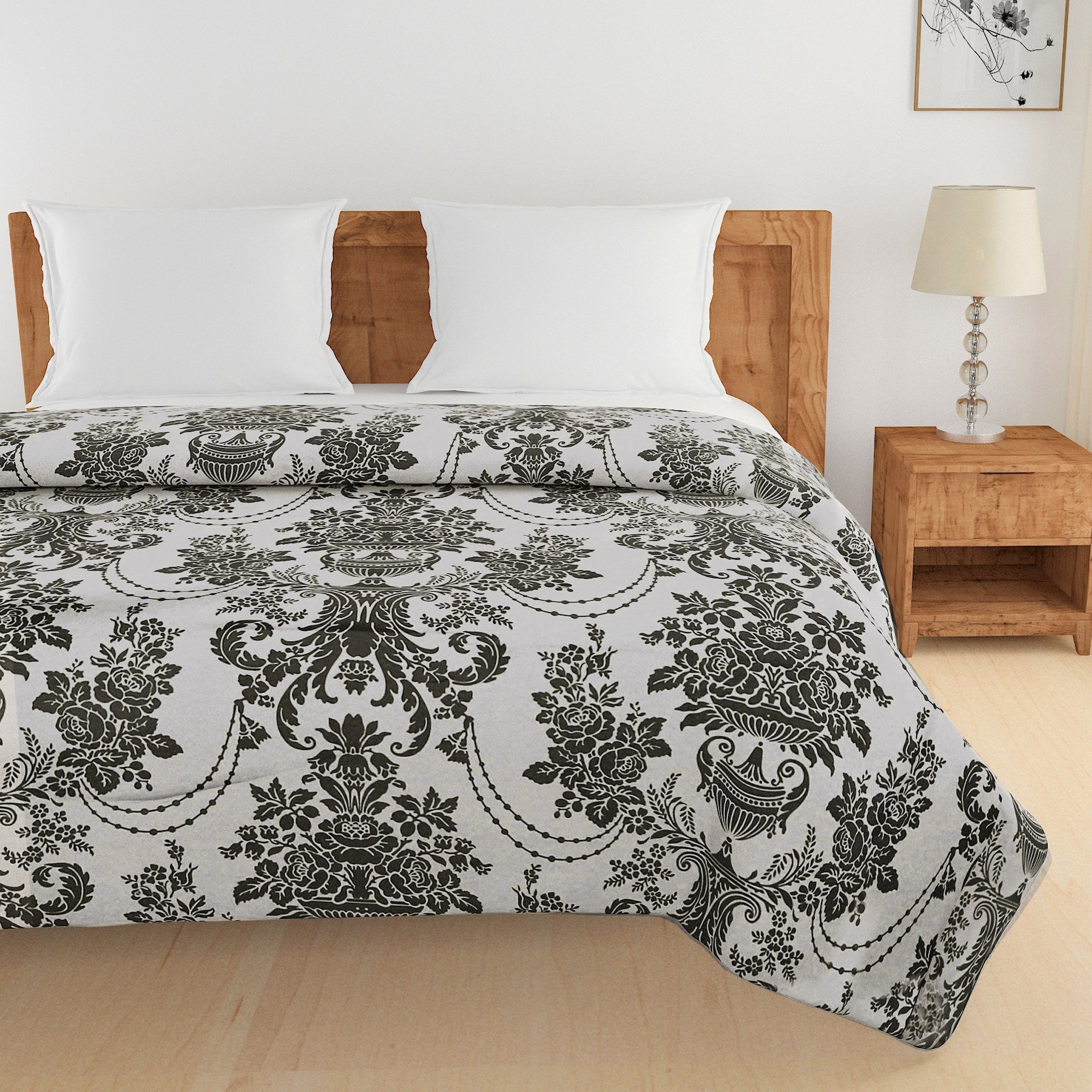 Elegant Roto cotton Motif Grey Double AC Quilt
