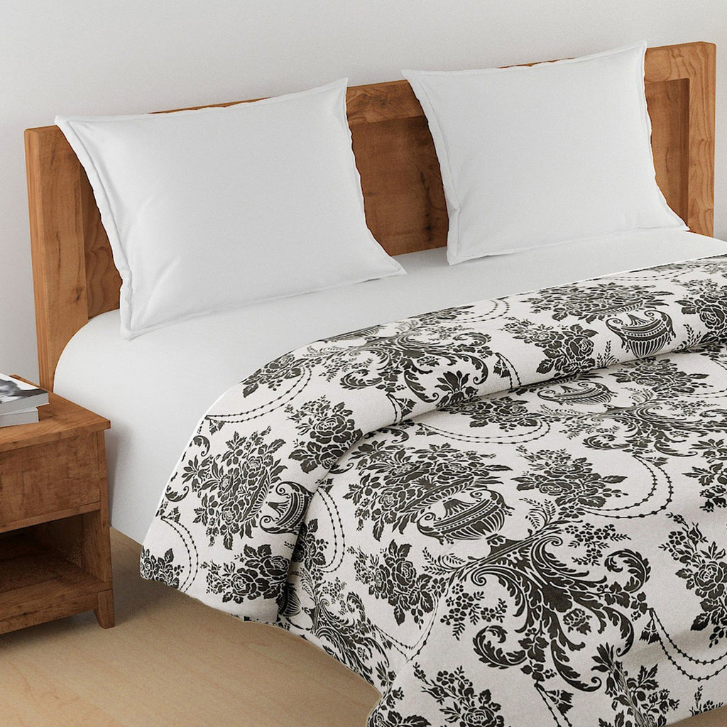 Elegant Cotton Ethnic motif Black Single Winter Quilt