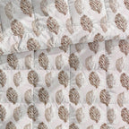 Cozy Cotton Leaf White/neutral Double AC Quilt