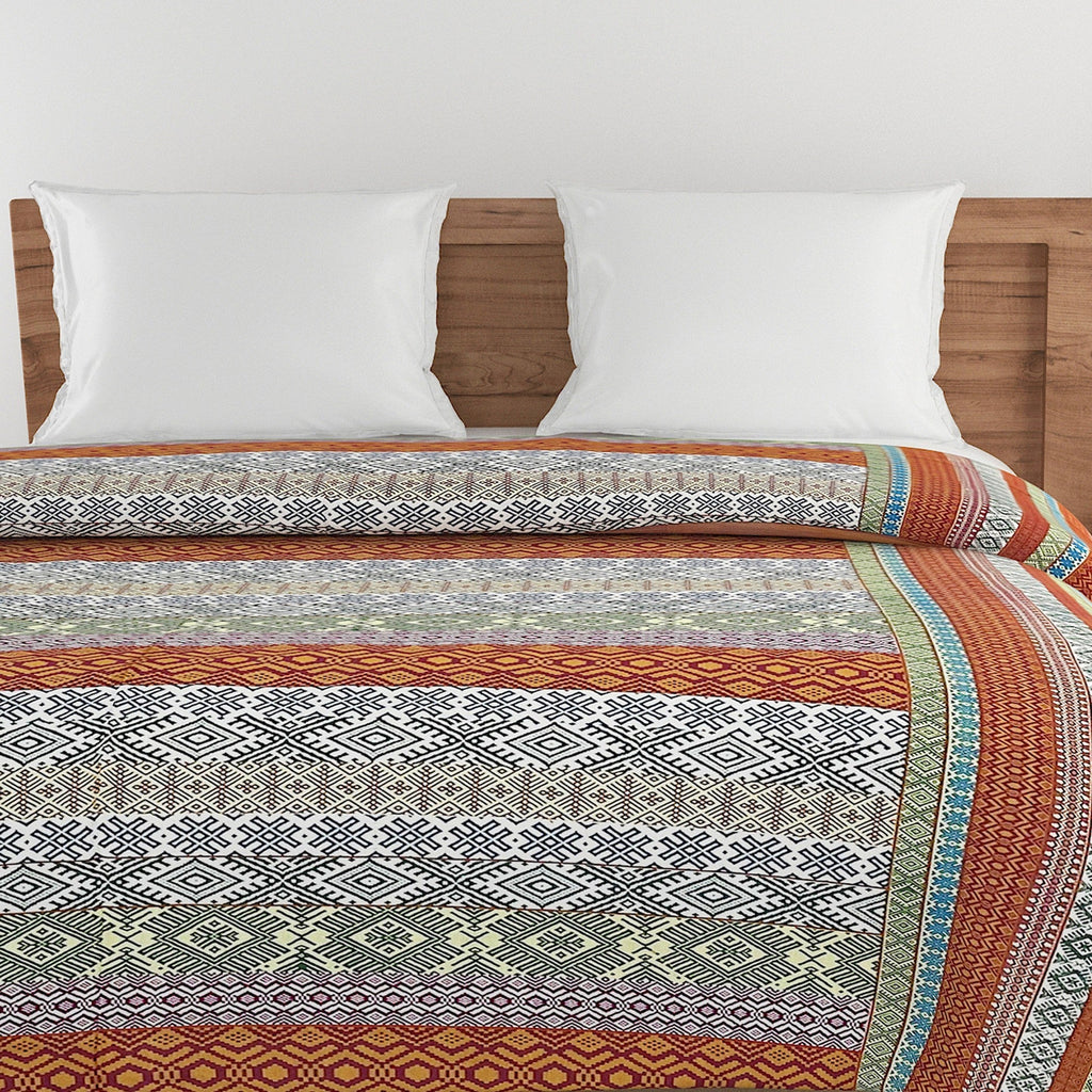 Elegant Cotton Ethnic motif Brown Single AC Quilt