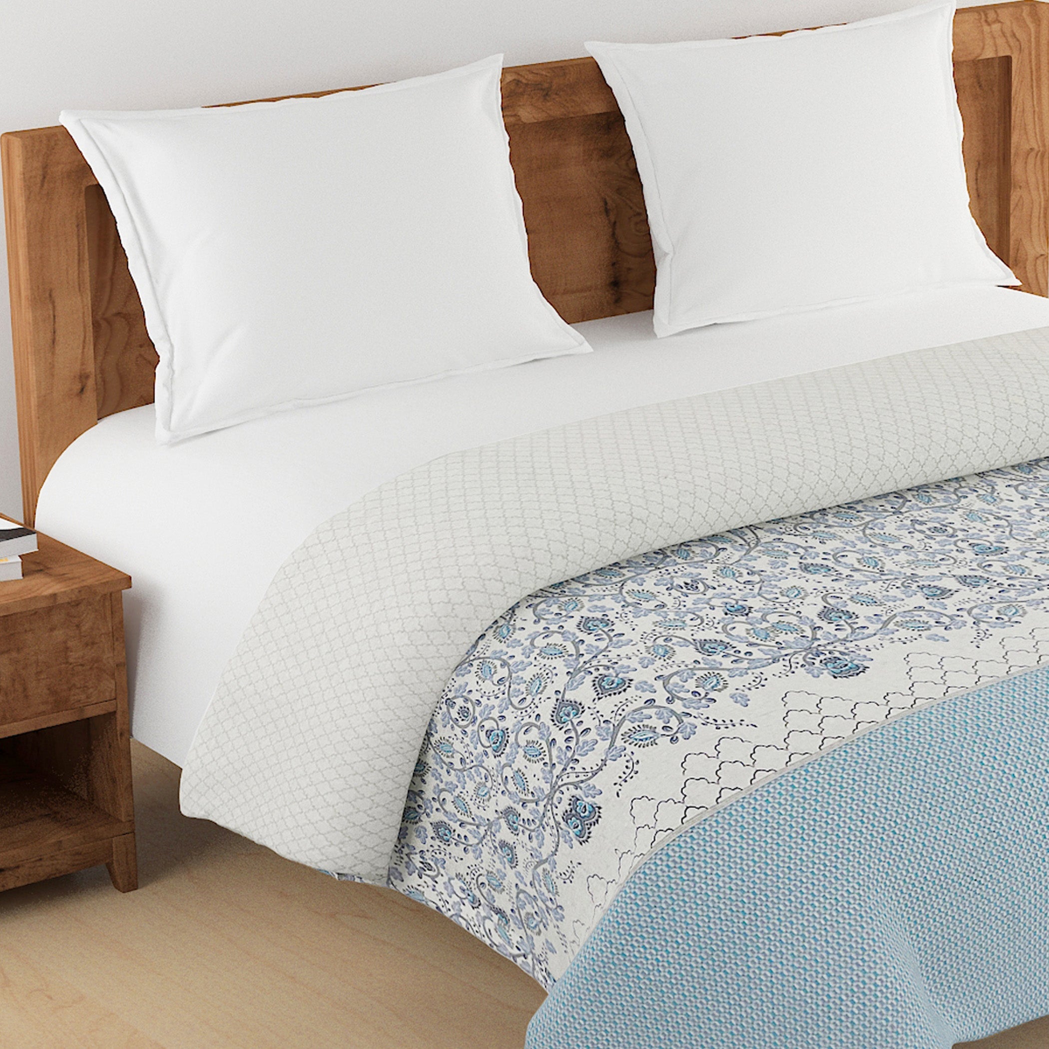 Elegant Mercerized pure cotton Motif Off white Double AC Quilt