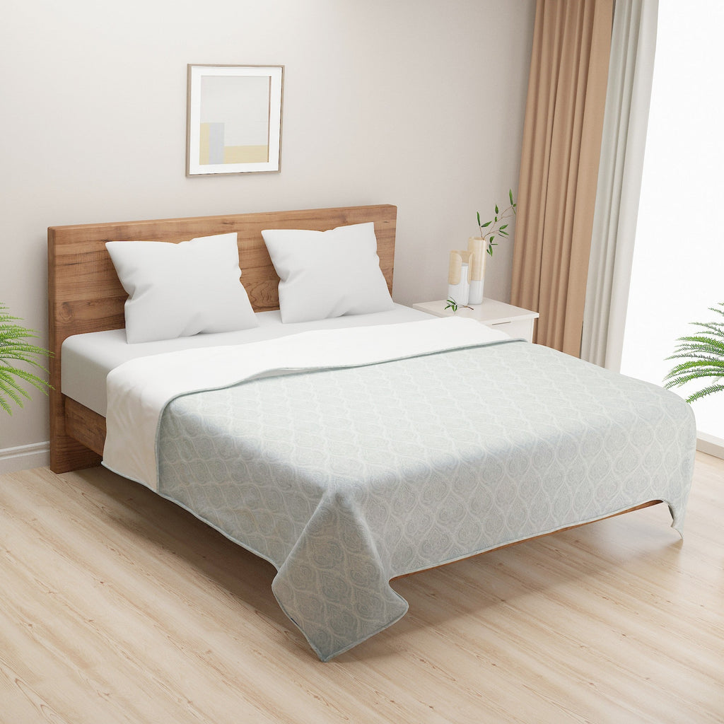 Mint Paisley Diamond Double Dohar – Suitable for Queen/King Bed | Soft, Breathable & Lightweight