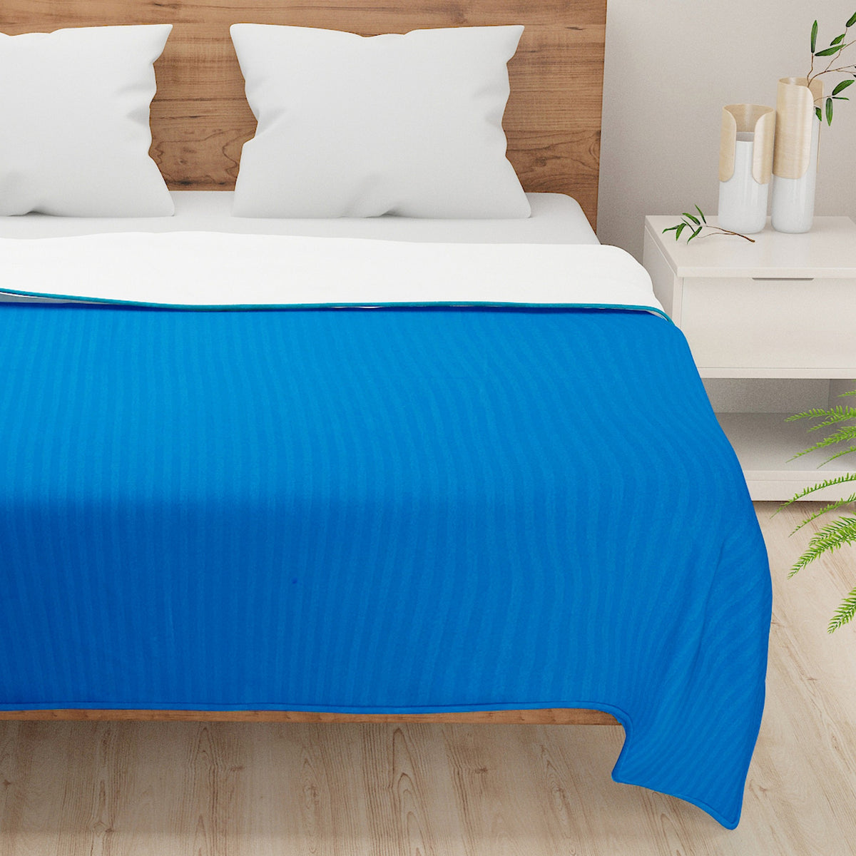 Premium Striped 100% Cotton AC Quilt 150 GSM Blue Pack of 1
